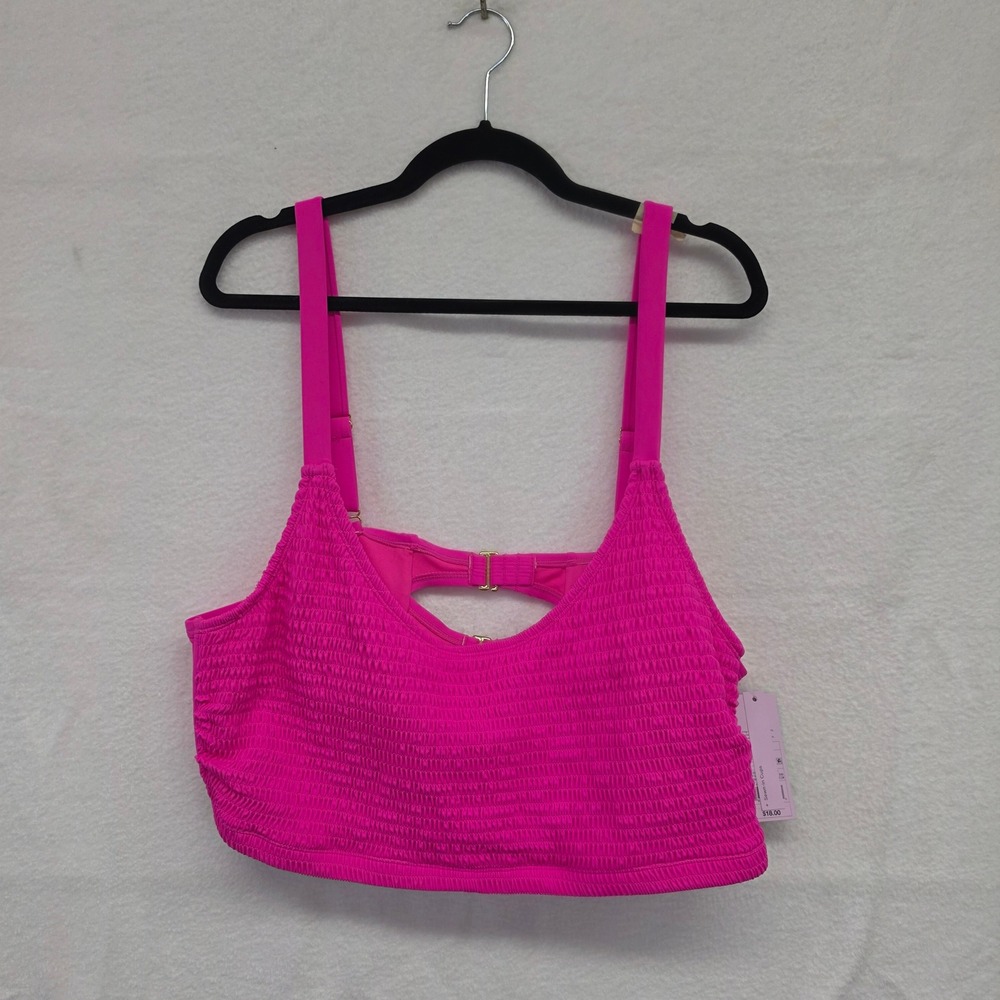 *NWT* Wild Fable Neon Pink Smocked Bikini Top Plus Size 3X Sewn-in Cups